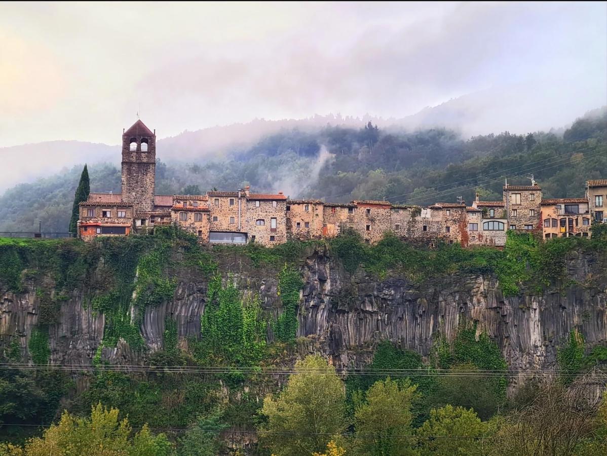 Harveys Homestay - Adults Only Mieres  Eksteriør billede
